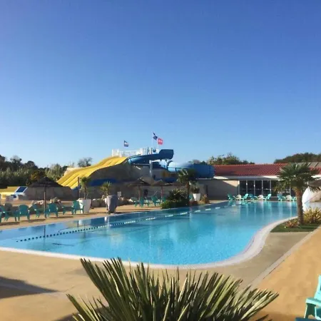 Mobile 70479 Tybreizh Holidays At Les Charmettes 4 Star Without Fun Pass Les Mathes